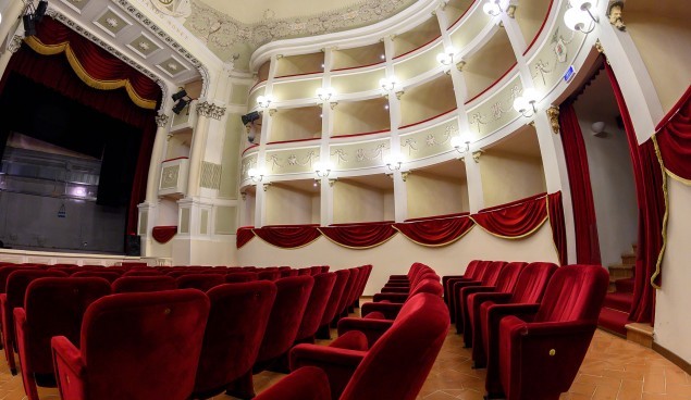 annullati spettacoli, fontemaggiore, teatro subasio spello